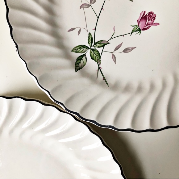 Scio Pottery Dorset Dinner Plates Set of 2 Pink Roses Pattern USA Mid Century - Picture 5 of 9